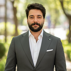 ایلیا فرامرز پور frontend